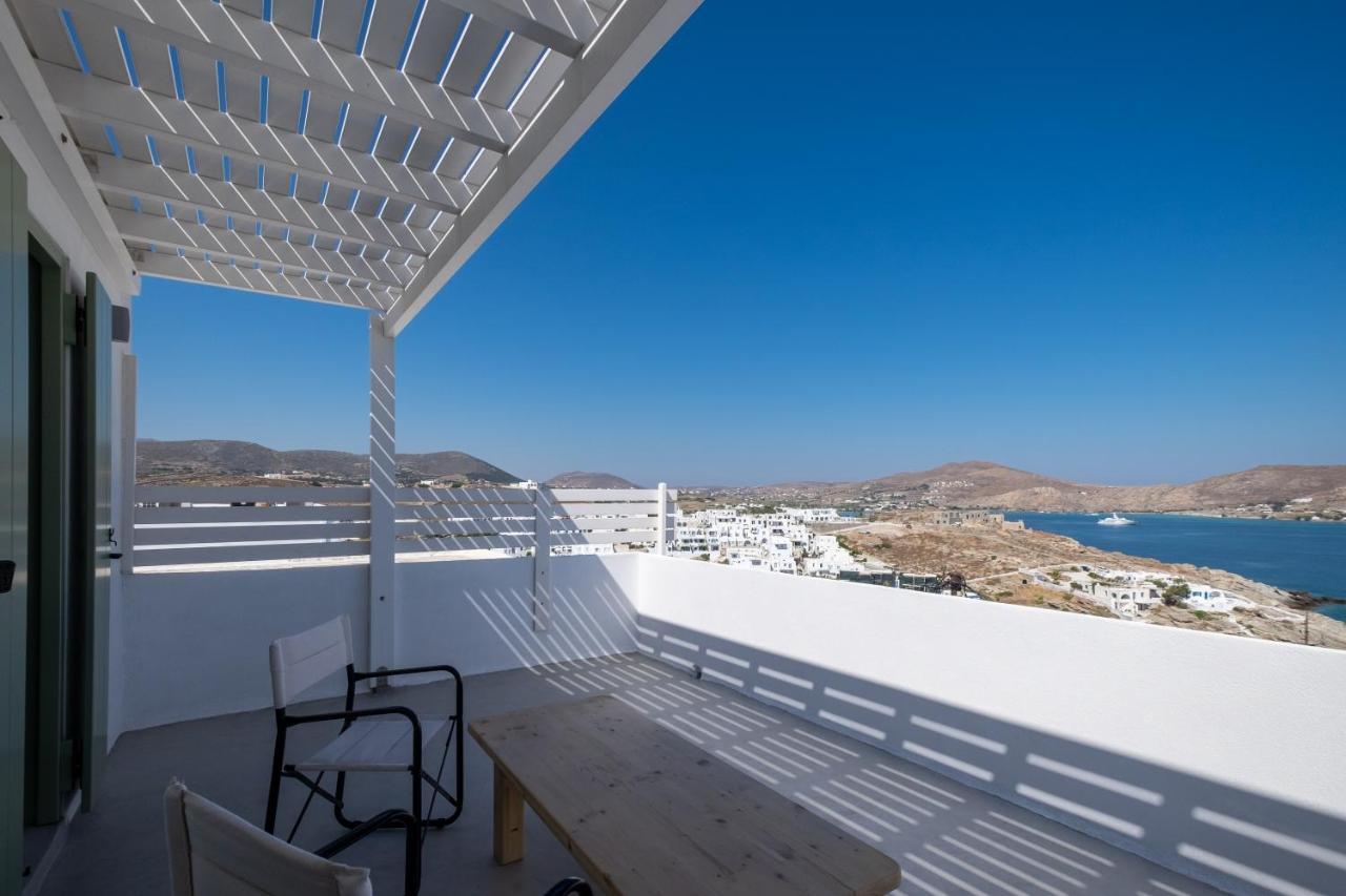 Lorenzo And Paros Apartament *