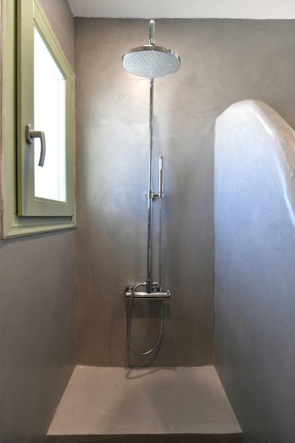 Apartament Lorenzo And Paros Nausa