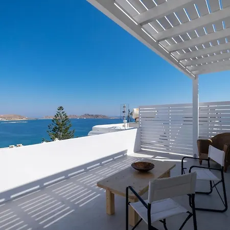 Lorenzo Studios And Suites Paros Naoussa Exterior foto