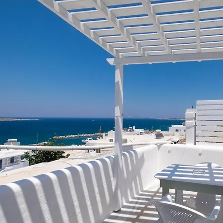 Lorenzo Studios And Suites Paros Naoussa Exterior foto