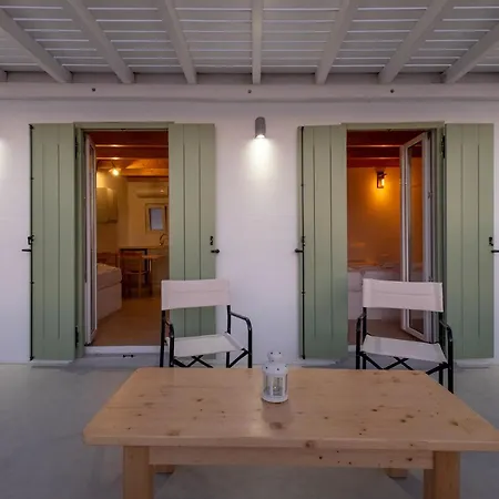 Lorenzo Studios And Suites Paros Naoussa Exterior foto