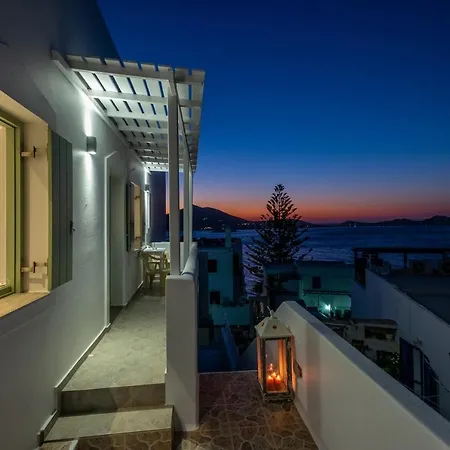 Lorenzo Studios And Suites Paros Naoussa Exterior foto