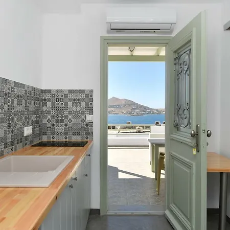 Lorenzo Studios And Suites Paros Naoussa Exterior foto