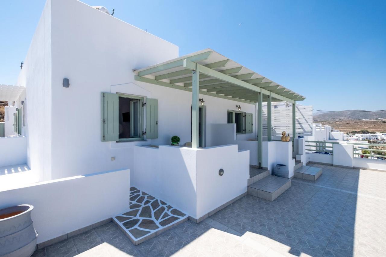 Lorenzo Studios&suites Paros *